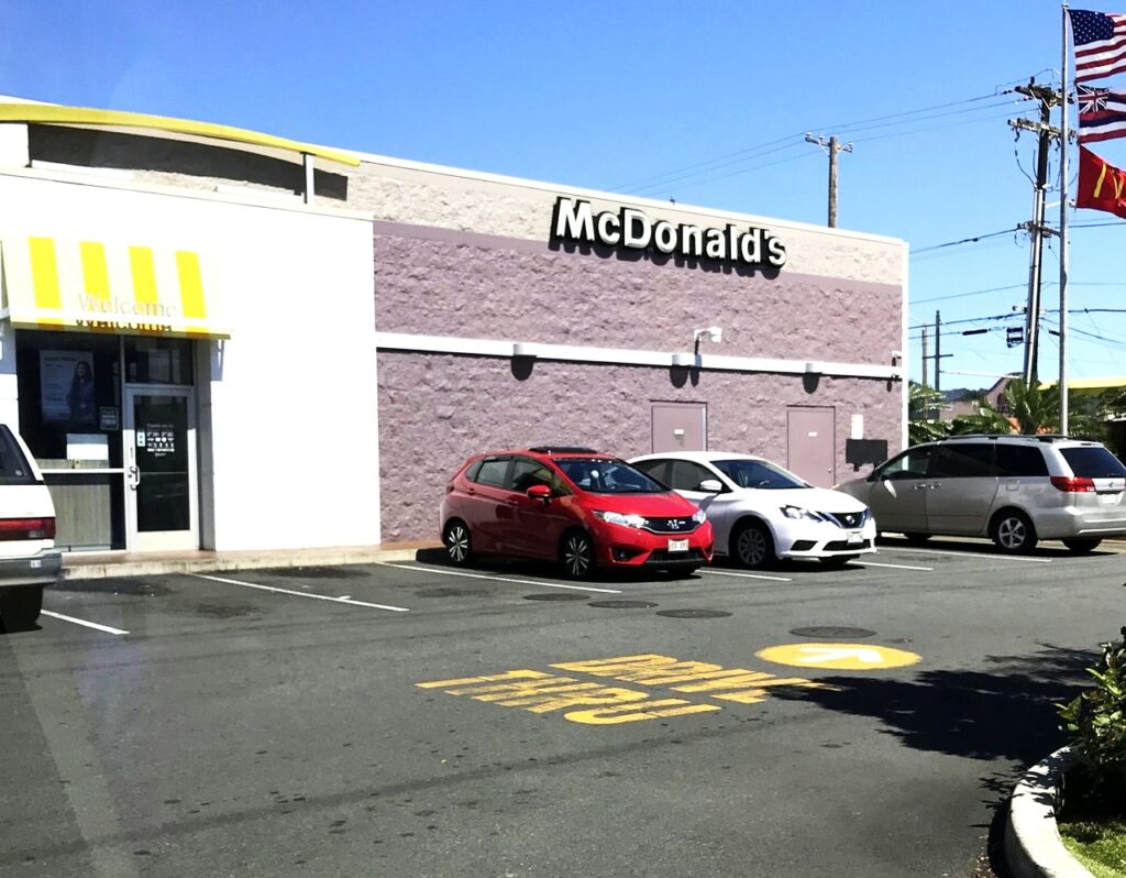 What-Dirty-Parking-Lots-Signal-to-Your-Customers-pressure-washing-new-orleans-pressure-wash-dat